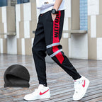 Herren Workwear Hose Vorderansicht im Herbst City Style